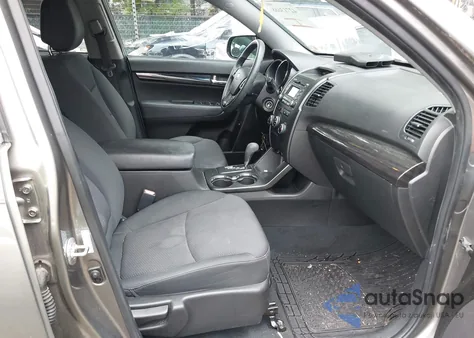 2011 Kia Sorento Lx из США, поврежденный, VIN 5XYKTCA12BG074512